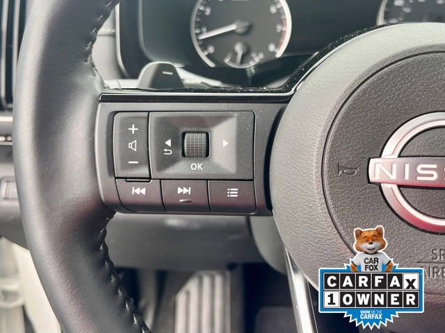 Certified 2024 Nissan Pathfinder SL w/ Black Appearance Package image 25