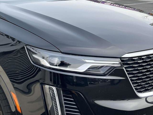 Used 2023 Cadillac XT6 Premium Luxury image 9