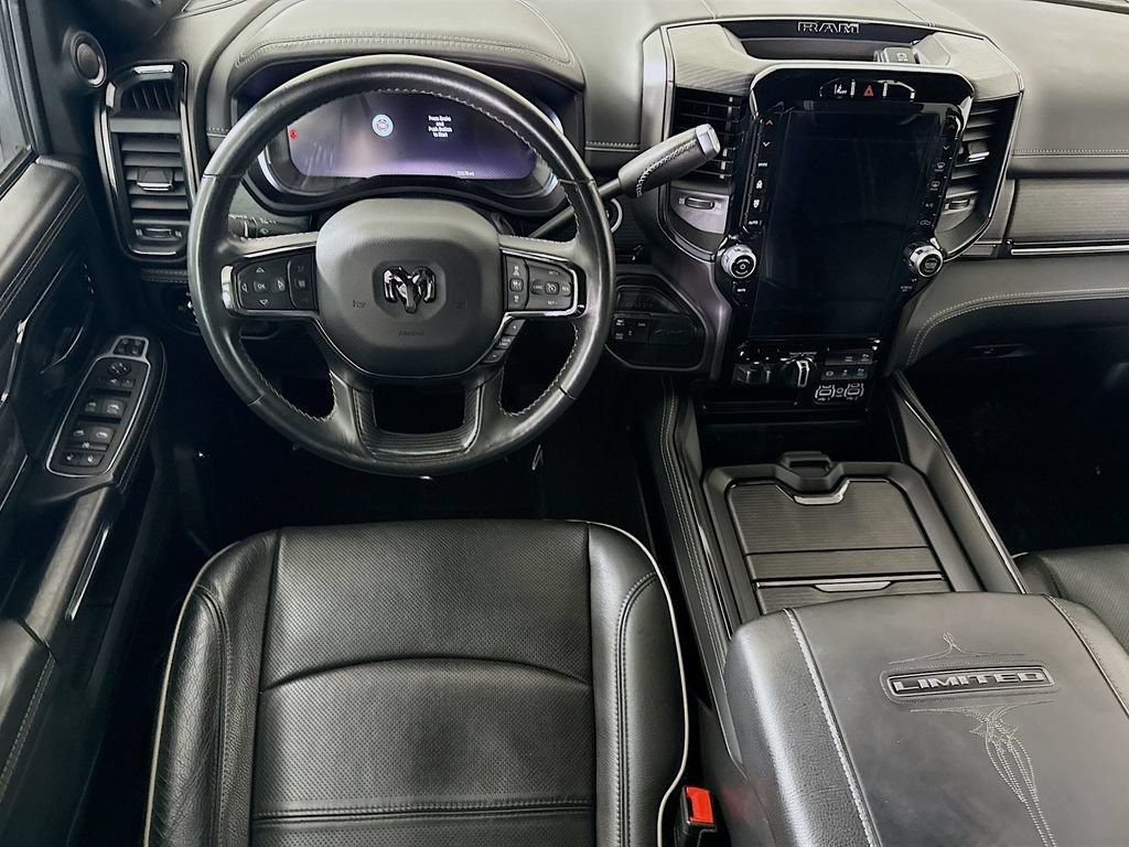 Used 2023 RAM 2500 Limited AWD/4WD image 3