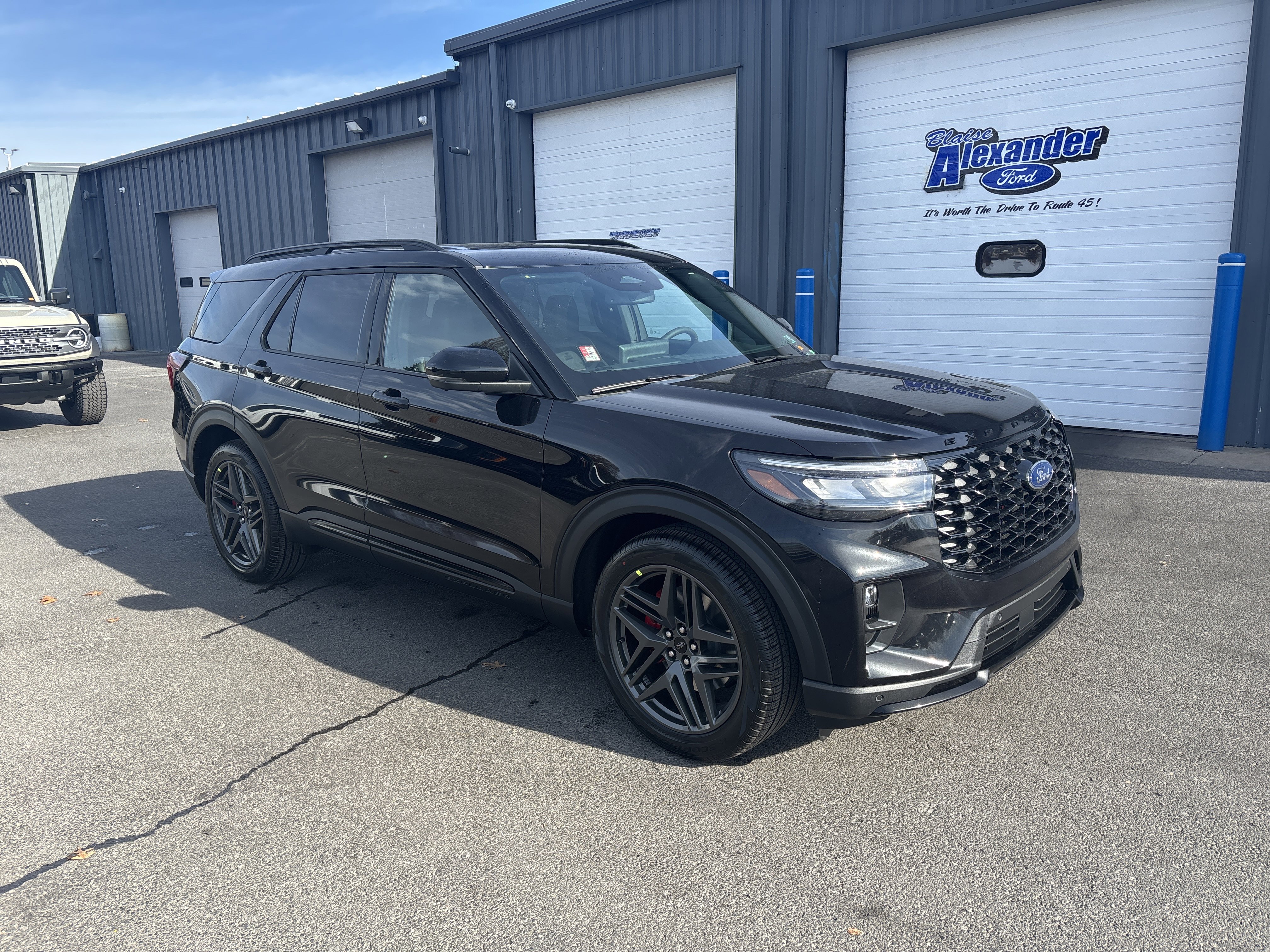 New 2026 Ford Explorer ST w/ Sun And Sound Package