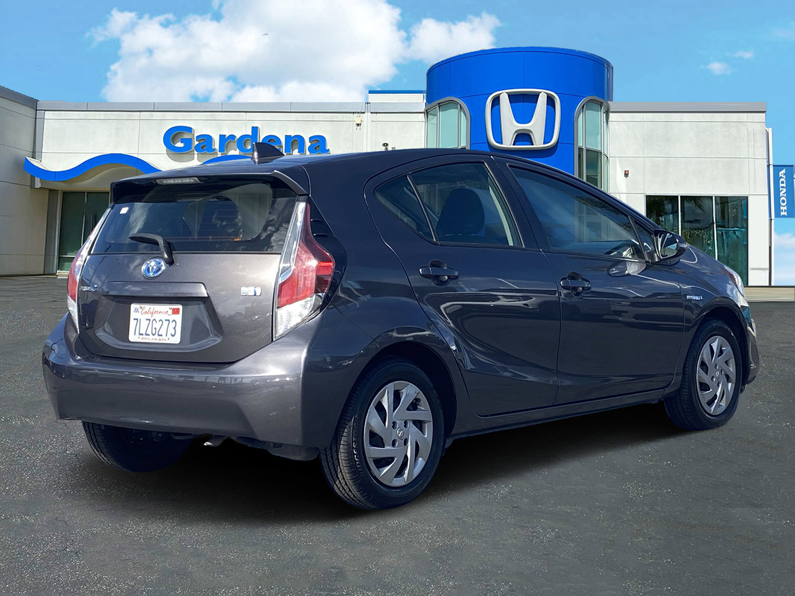 Used 2015 Toyota Prius C Four image 6