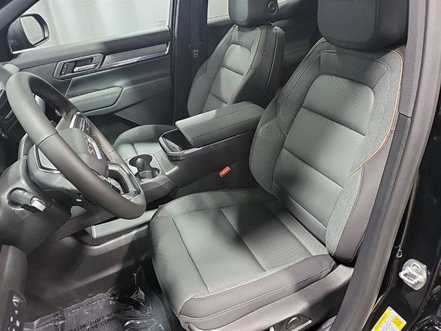 New 2026 GMC Terrain AT4 w/ Convenience Package III image 11