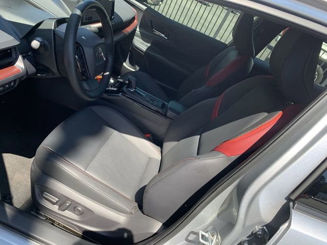 Used 2024 Toyota Prius Prime FWD image 18
