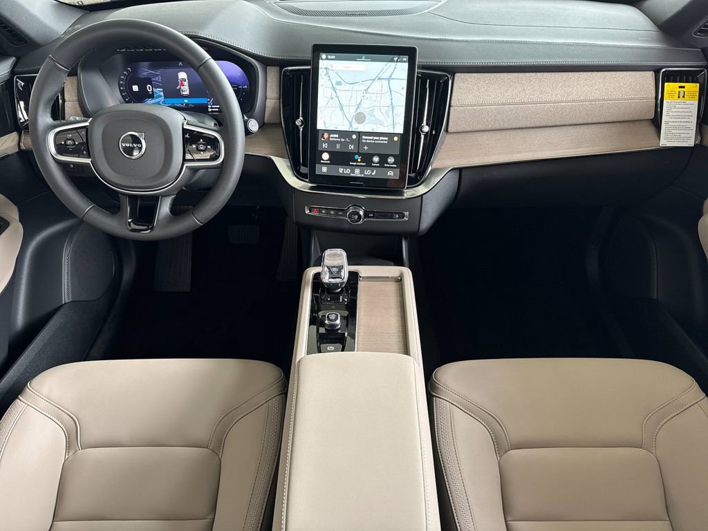 New 2026 Volvo XC90 T8 Plus w/ Protection Package Premier AWD/4WD image 12
