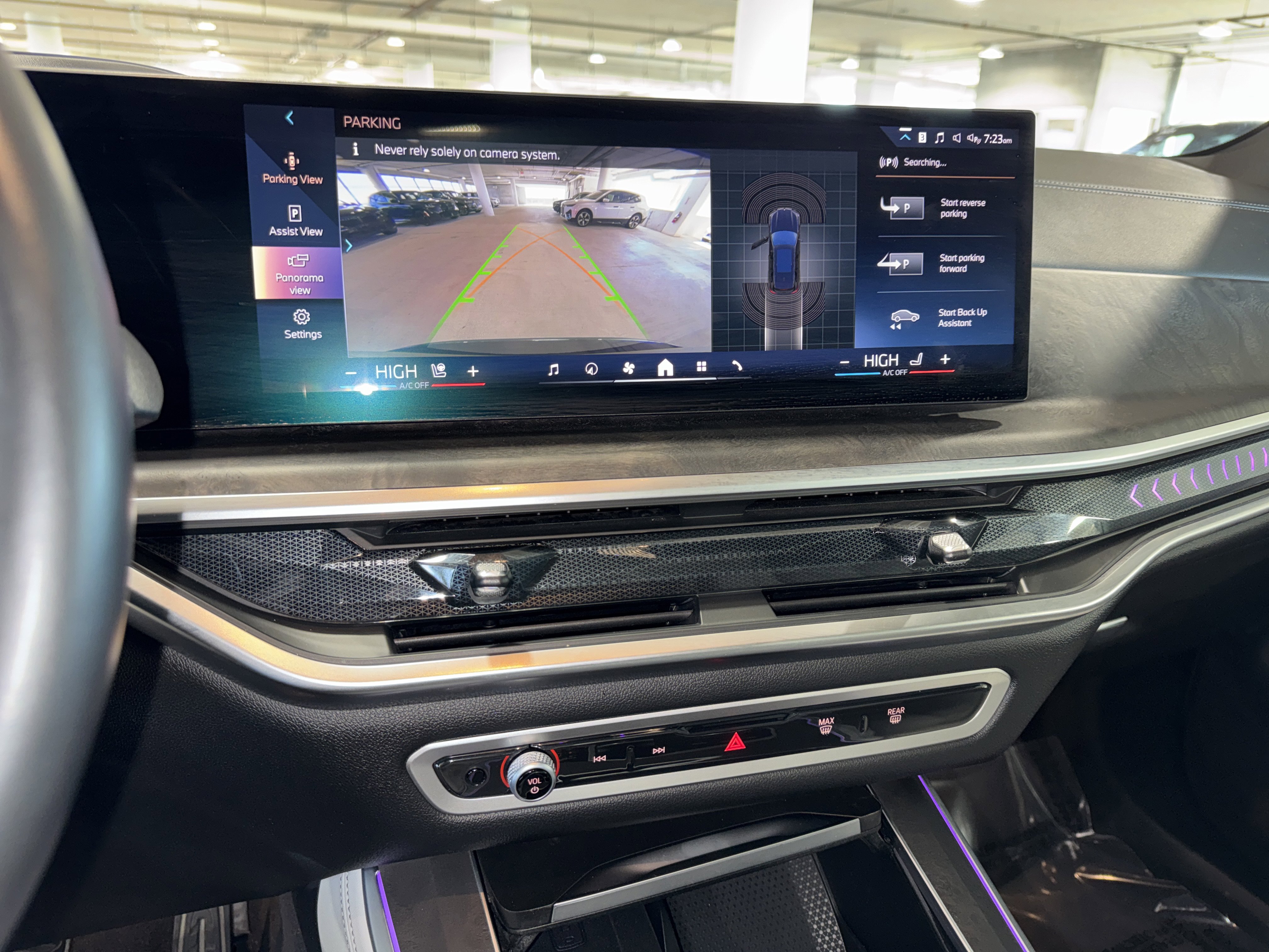 Certified 2025 BMW X5 xDrive40i w/ M Sport Package image 27