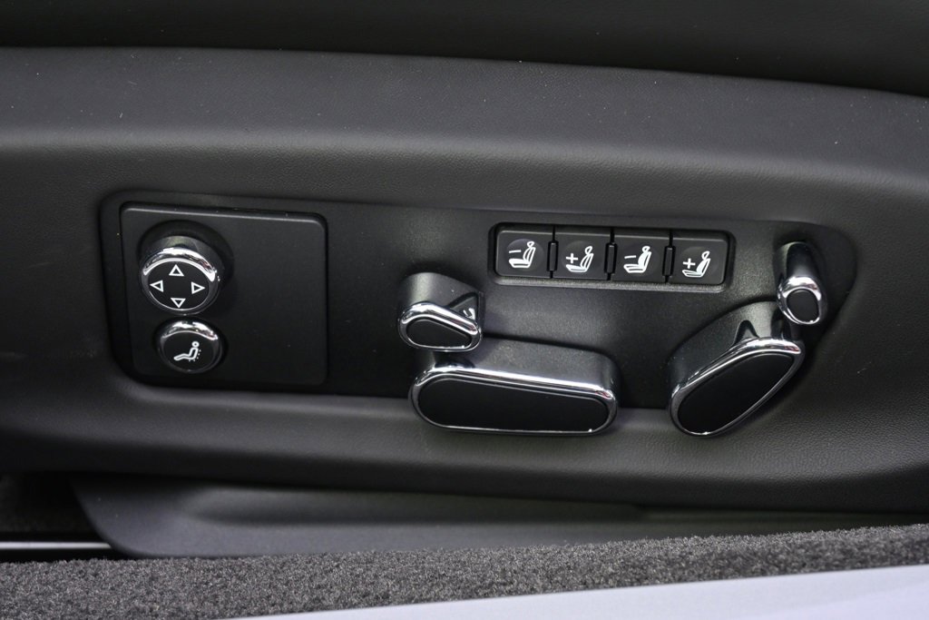 Used 2024 Bentley Continental GT image 14