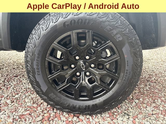 Used 2025 Chevrolet Colorado Trail Boss image 9