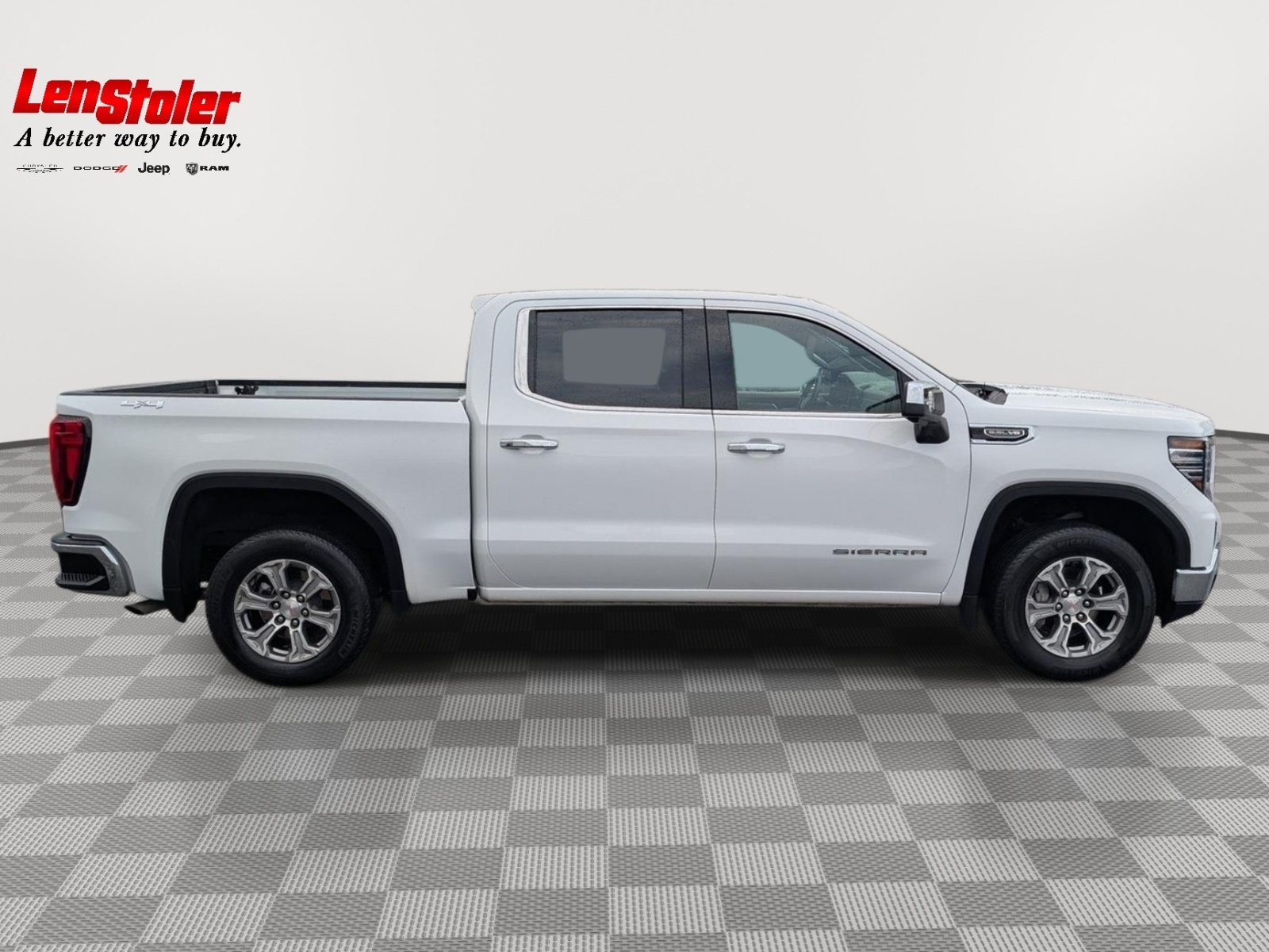 Used 2025 GMC Sierra 1500 SLT AWD/4WD image 6