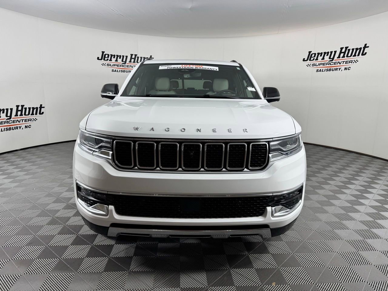 Used 2025 Jeep Wagoneer Series III w/ Premium Group I AWD/4WD image 4