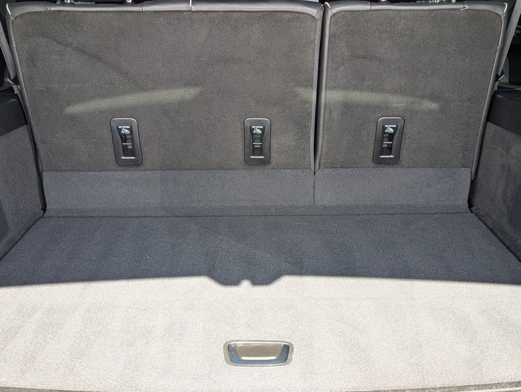 Certified 2024 Cadillac Escalade ESV Sport Platinum AWD/4WD image 28