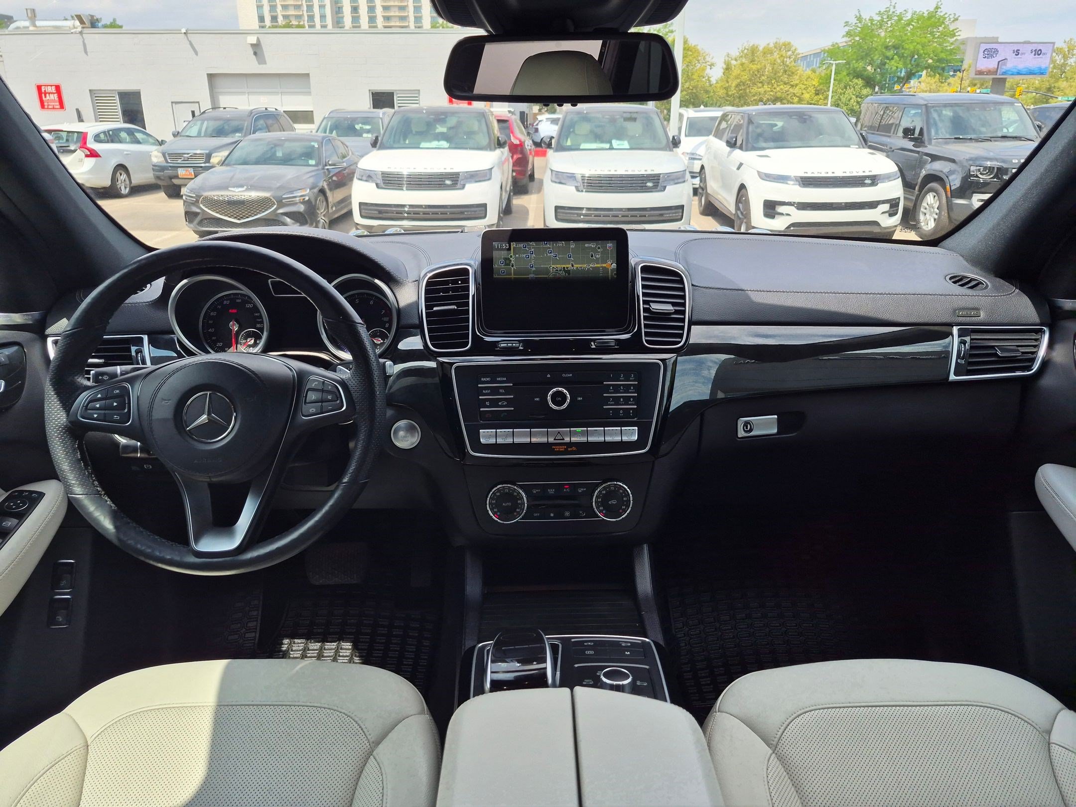 Used 2017 Mercedes-Benz GLS 450 4MATIC image 26