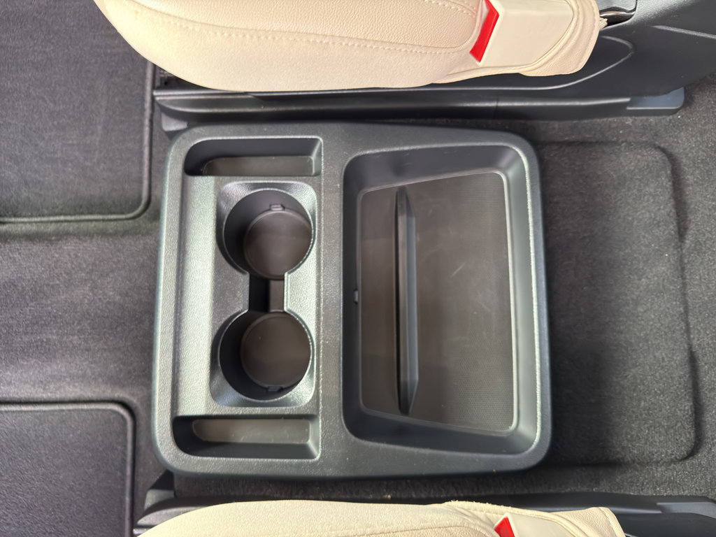 Used 2020 Ford Explorer XLT w/ Equipment Group 202A image 34