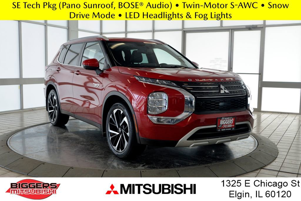 Used 2023 Mitsubishi Outlander SE AWD/4WD image 1