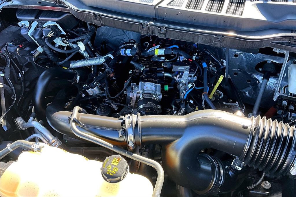 Certified 2022 Ford F150 XLT w/ Equipment Group 302A High image 35