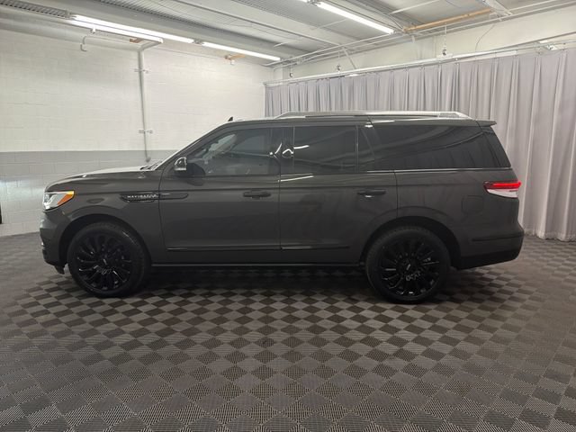 Used 2024 Lincoln Navigator Black Label AWD/4WD image 9
