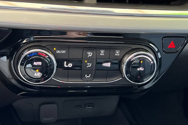 Used 2026 Chevrolet Trax LT FWD image 26