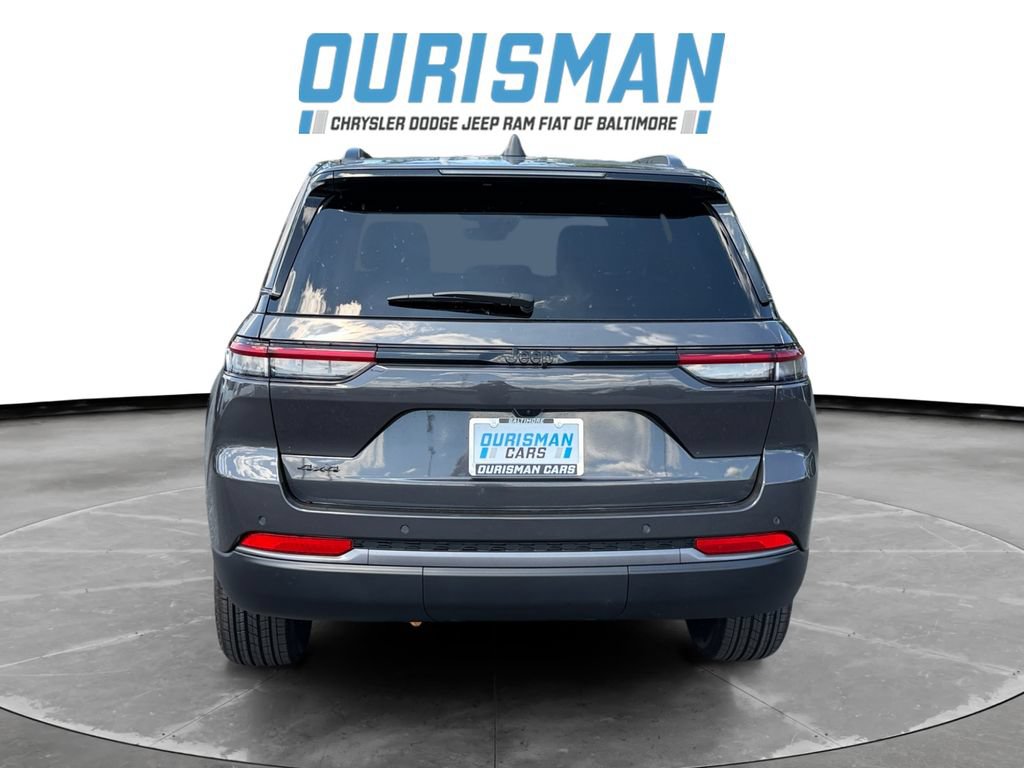 New 2026 Jeep Grand Cherokee Altitude AWD/4WD image 5