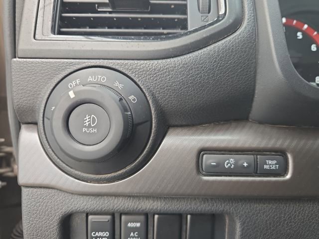 Used 2023 Nissan Titan PRO-4X w/ Pro-4x Convenience Package image 32