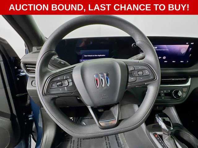 Used 2024 Buick Envista Preferred image 10