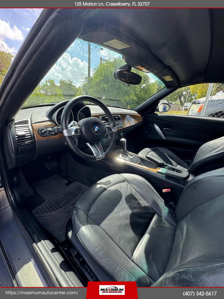 Used 2008 BMW Z4 3.0i image 10