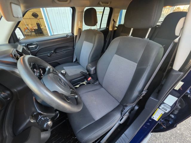 Used 2014 Jeep Patriot Sport AWD/4WD image 14