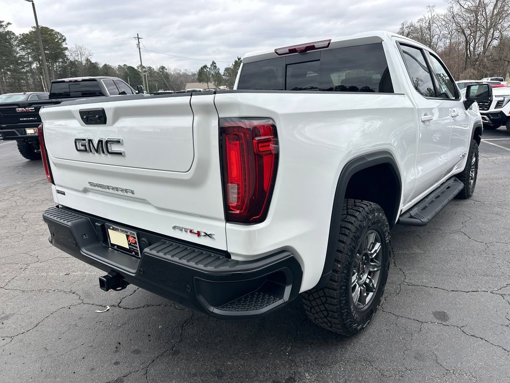 Used 2025 GMC Sierra 1500 AT4X image 6