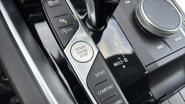 Used 2023 BMW Z4 M40i w/ Premium Package RWD image 30