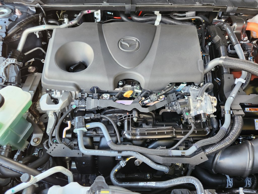 New 2026 MAZDA CX-50 AWD 2.5 Hybrid w/ Cargo Package image 20