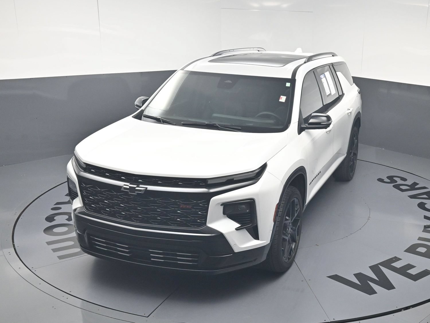 Used 2025 Chevrolet Traverse RS w/ LPO, Floor Liner Package FWD image 31