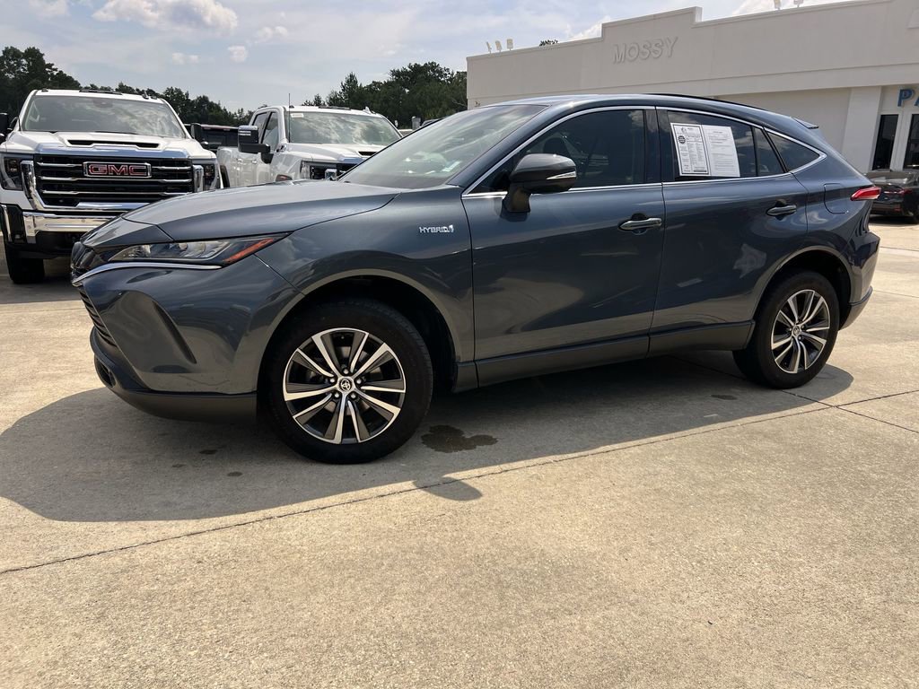 Used 2021 Toyota Venza LE