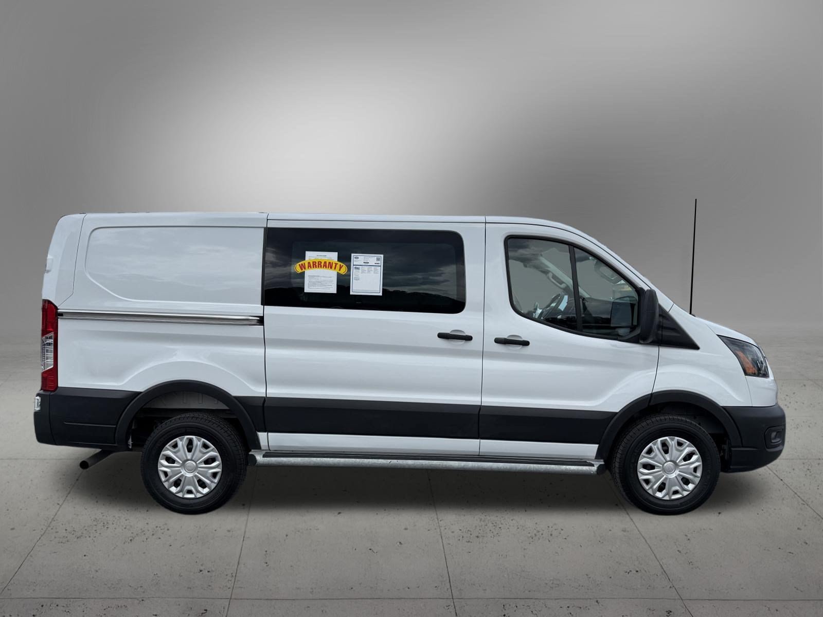 Used 2025 Ford Transit 250 Low Roof w/ Exterior Upgrade Package RWD image 5