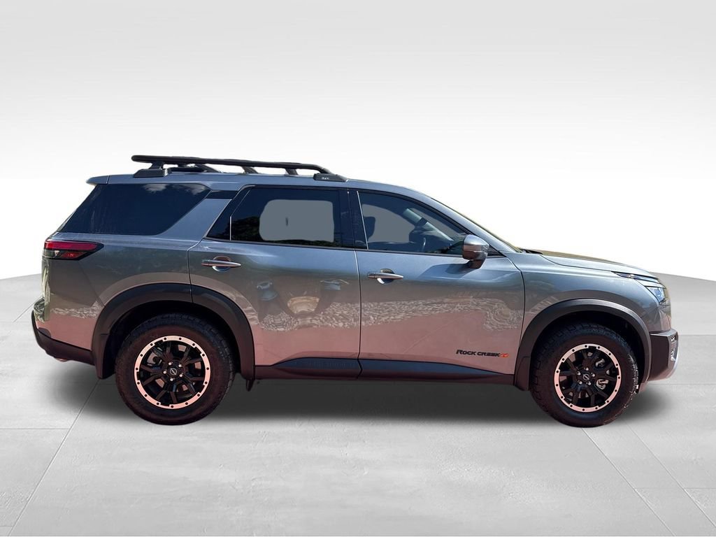 Used 2024 Nissan Pathfinder Rock Creek AWD/4WD image 11