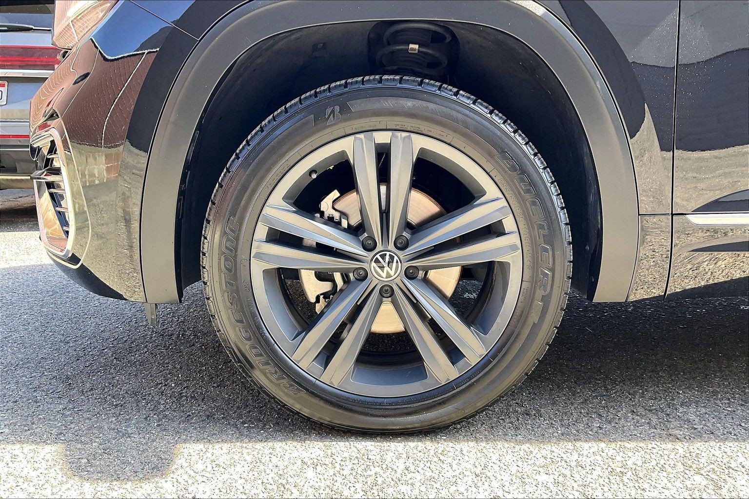 Certified 2021 Volkswagen Atlas SE w/ Towing Package AWD/4WD image 8