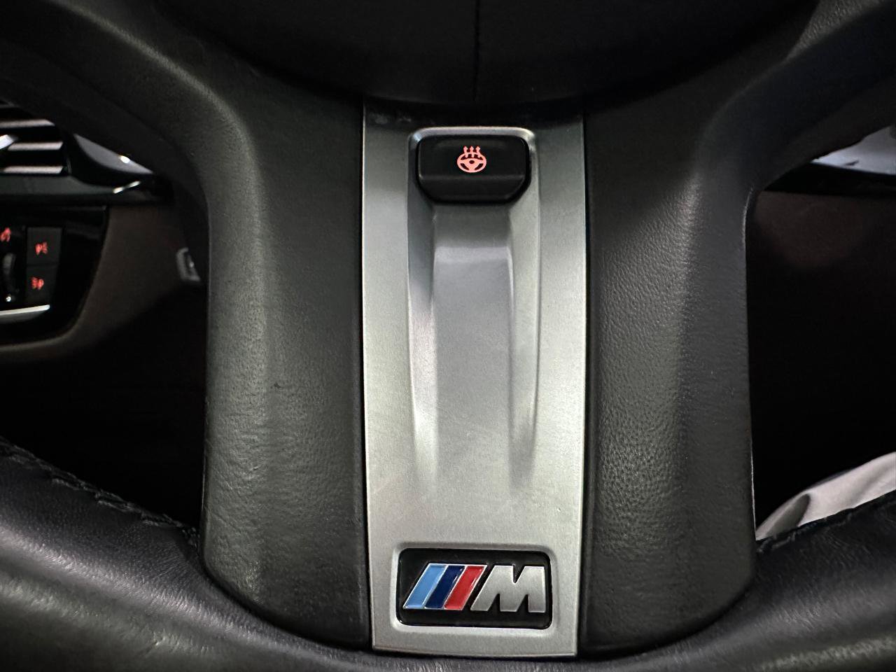 Used 2018 BMW M550i xDrive AWD/4WD image 44