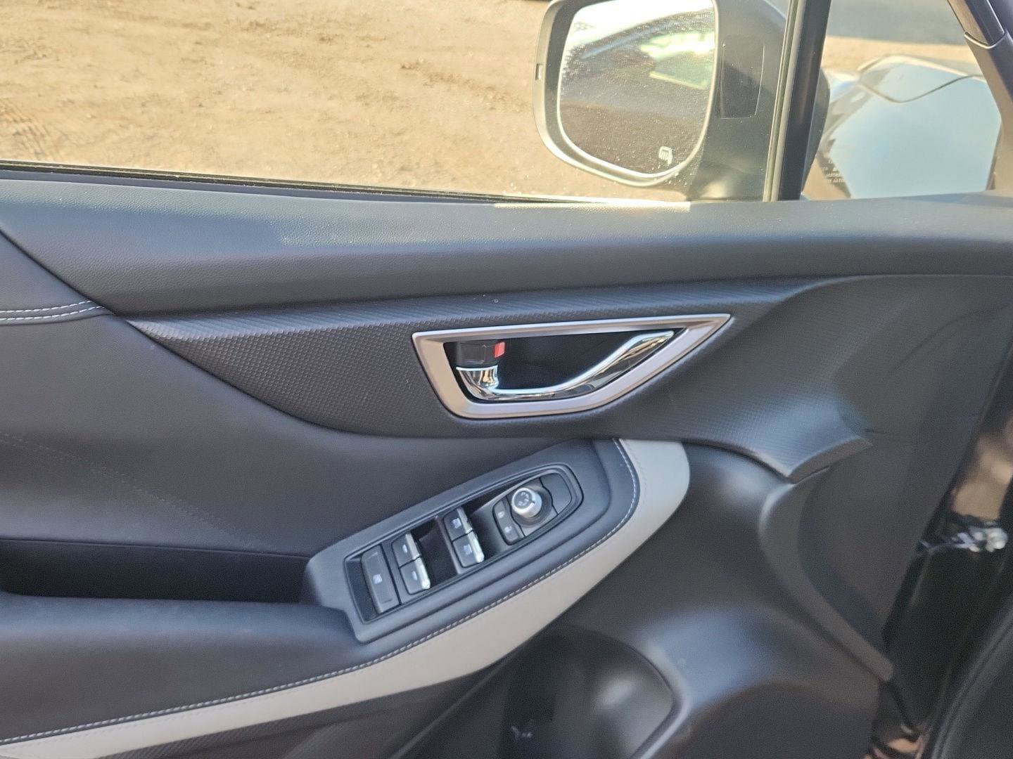 Used 2023 Subaru Forester Limited image 14