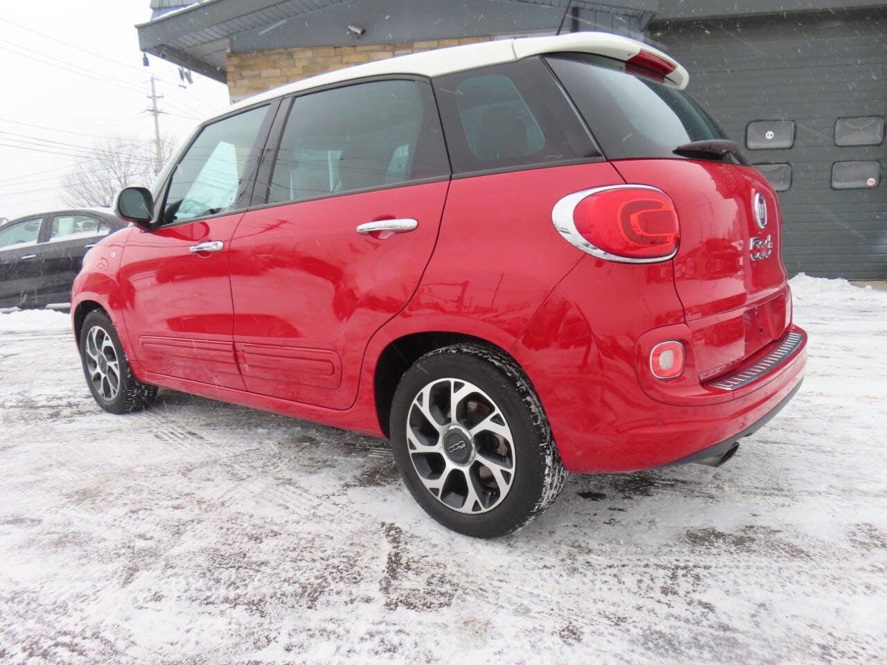 Used 2014 FIAT 500L Easy w/ Popular Equipment Group image 27