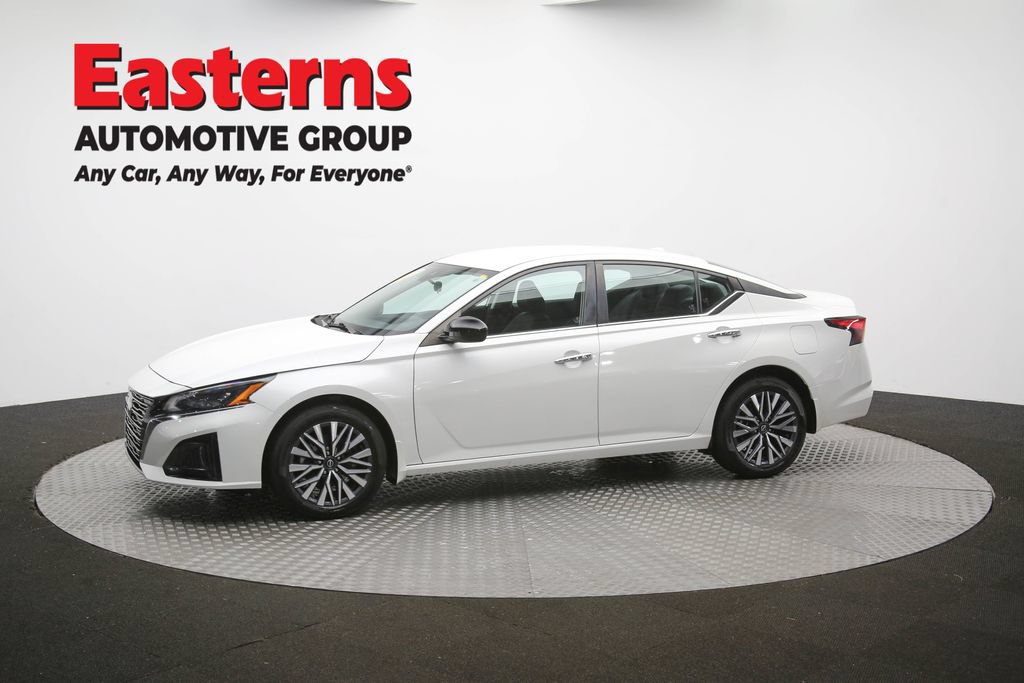 Used 2023 Nissan Altima 2.5 SV AWD/4WD image 43