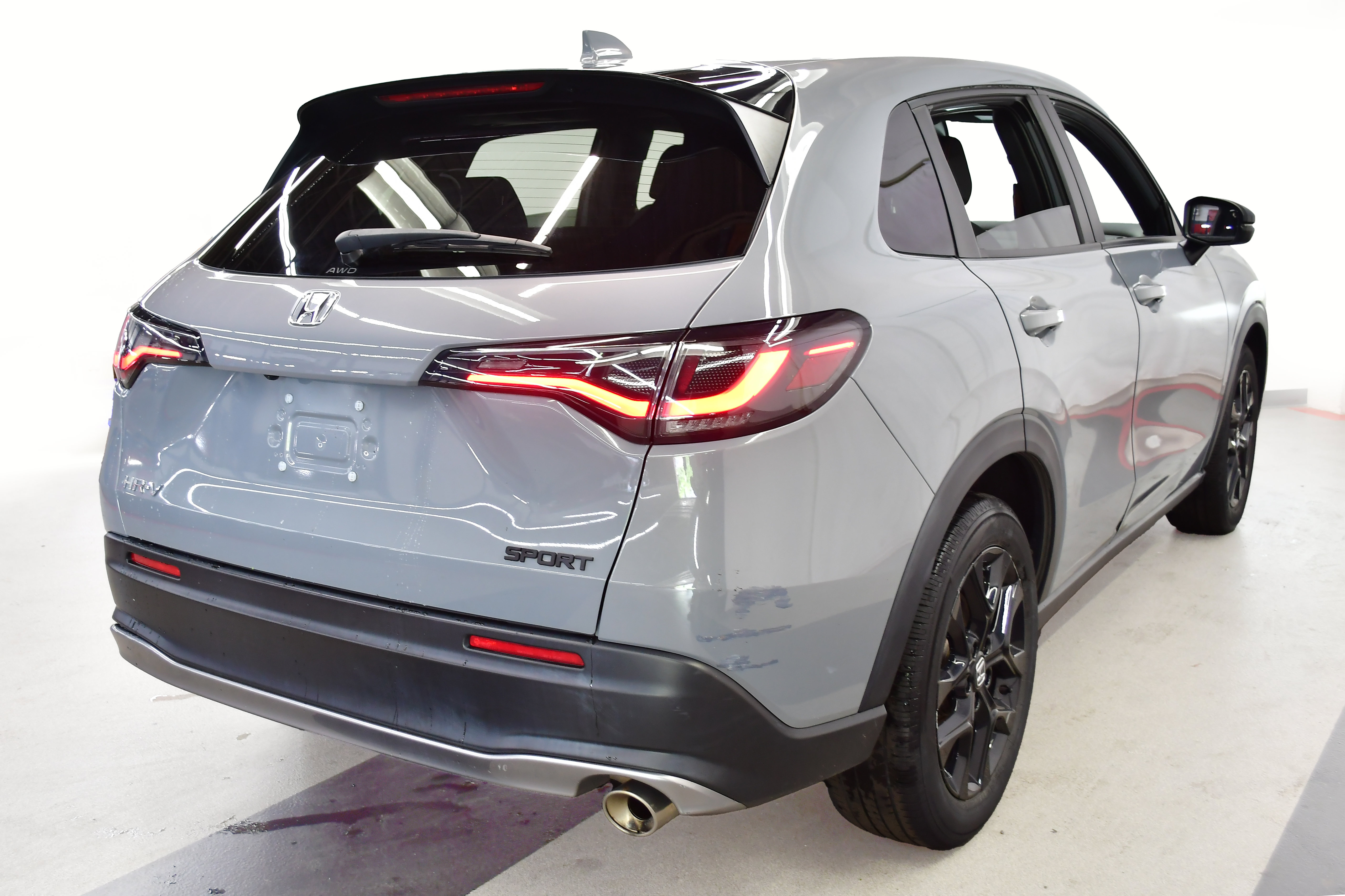 Used 2024 Honda HR-V Sport image 7