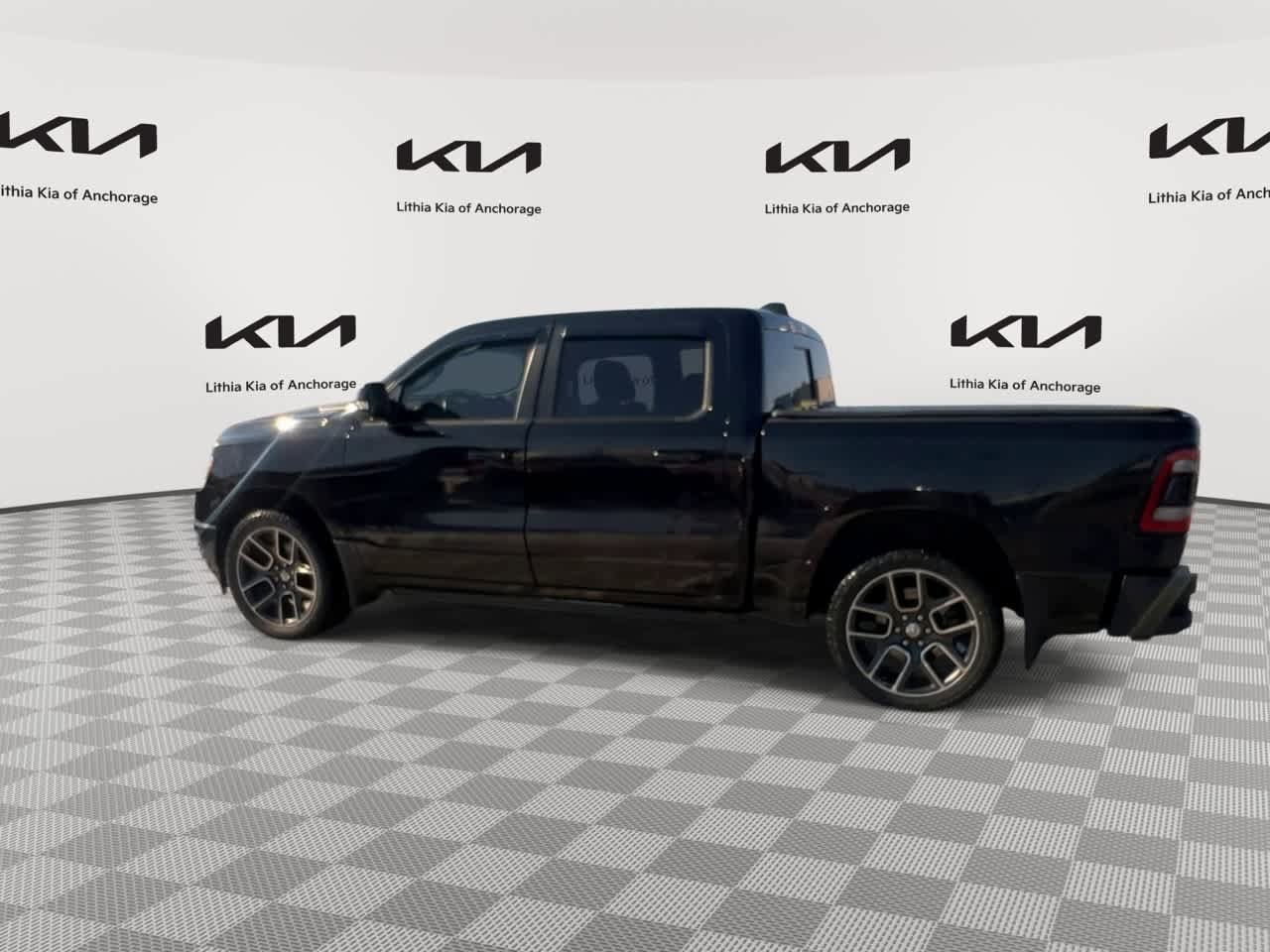 Used 2019 RAM 1500 Sport w/ Alpine Leather & Sound Group AWD/4WD image 6
