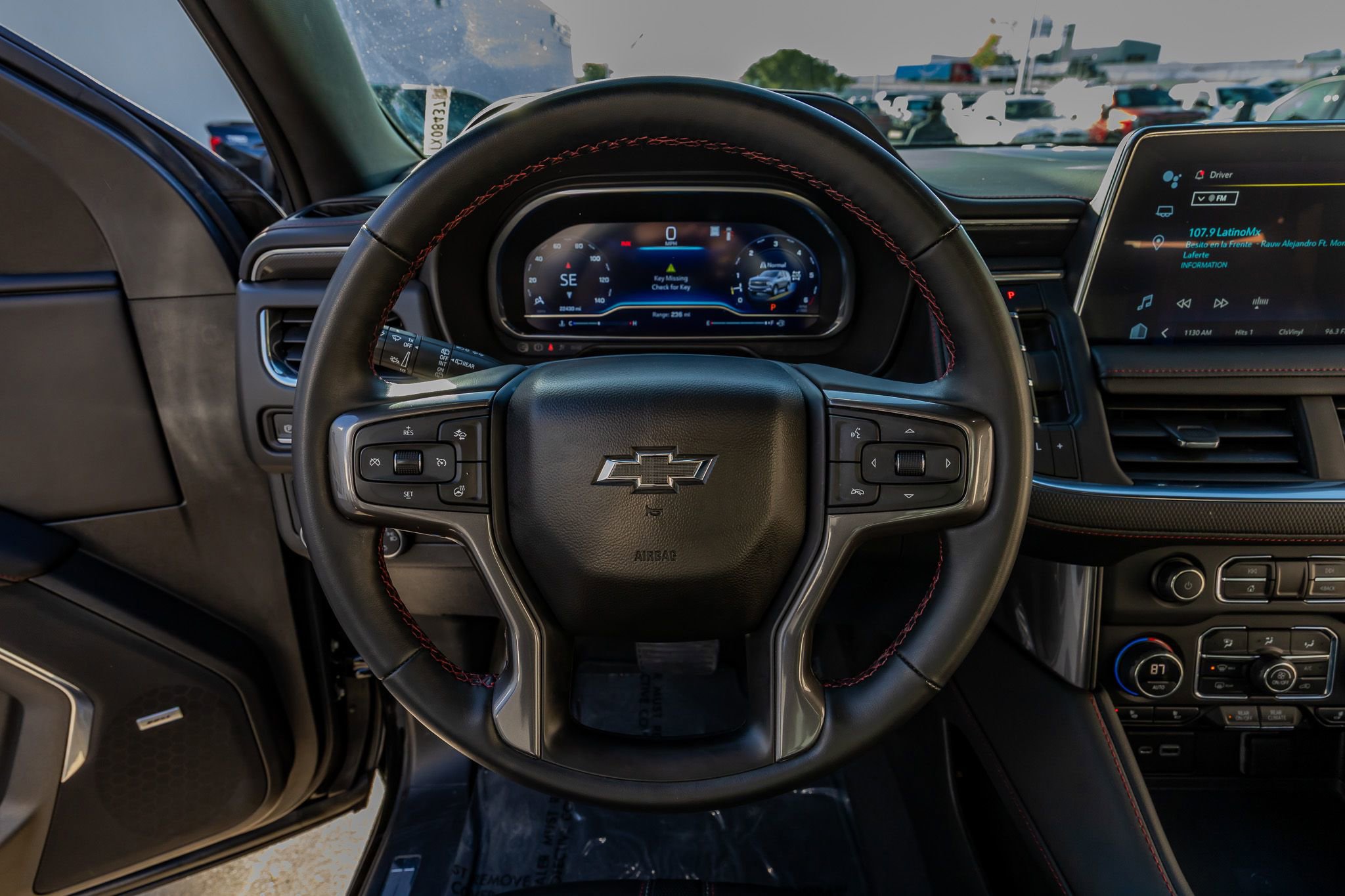 Used 2023 Chevrolet Suburban RST w/ Sport Performance Package image 18