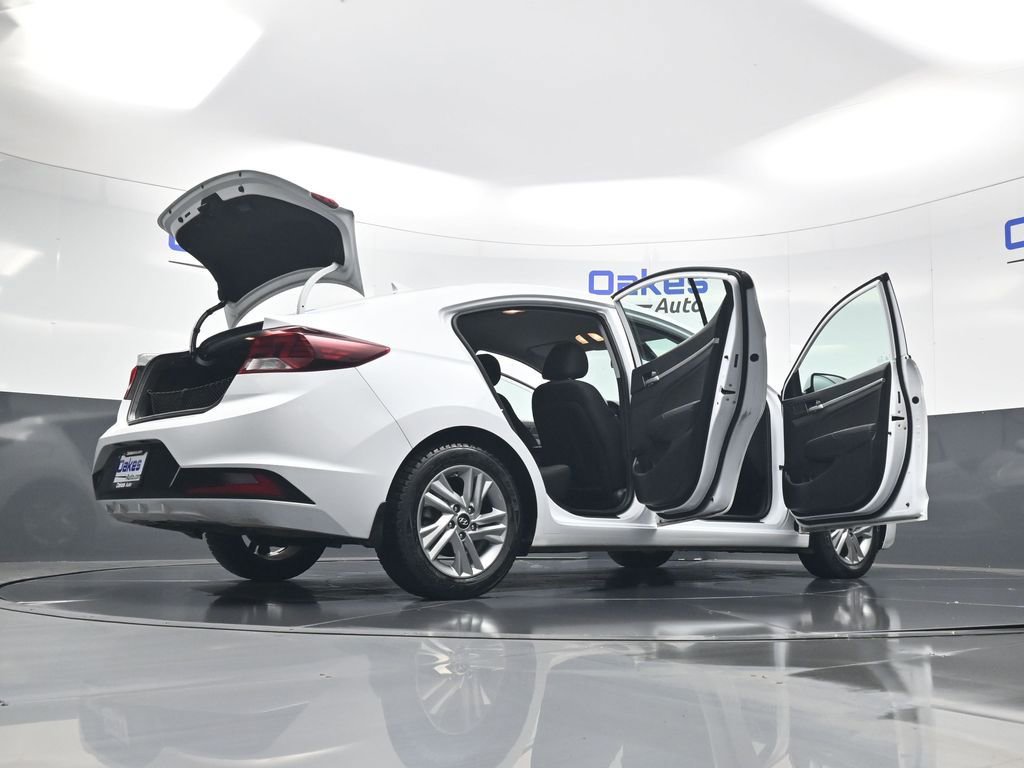 Used 2020 Hyundai Elantra SEL w/ Winter Weather Package image 59