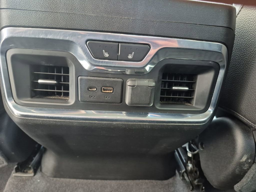 Used 2020 GMC Sierra 1500 Denali w/ Denali Ultimate Package AWD/4WD image 12