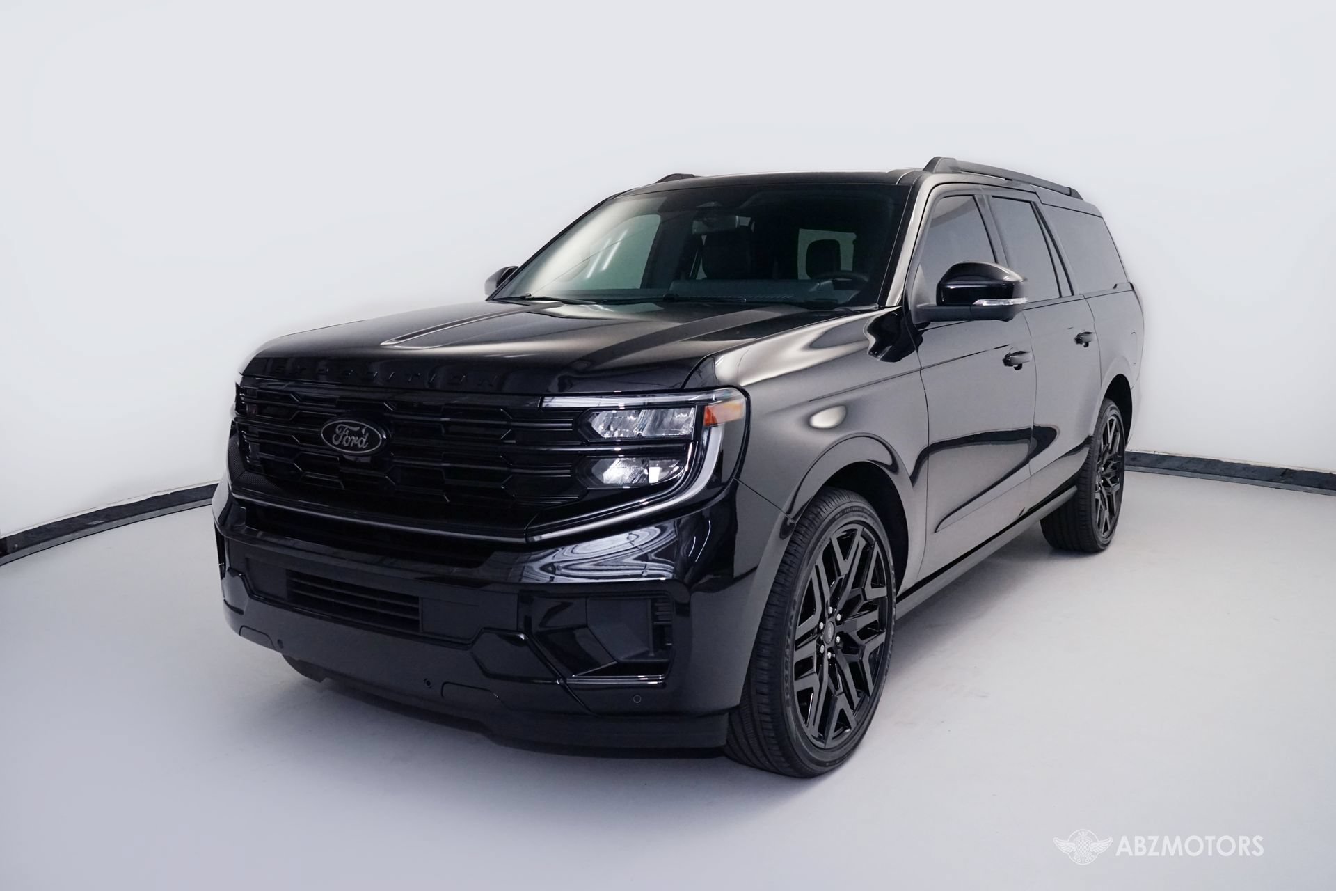 Used 2026 Ford Expedition Max Platinum w/ Stealth Performance Package AWD/4WD image 2