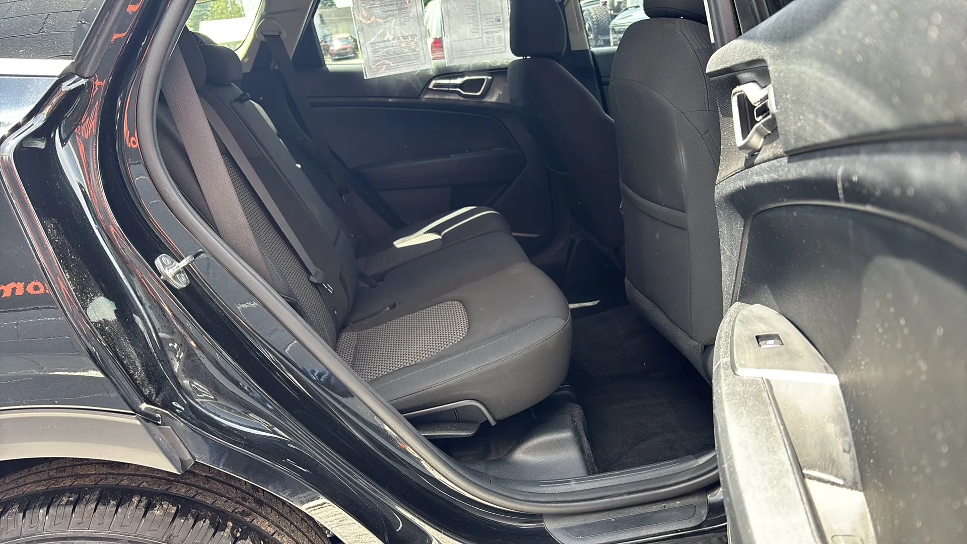Used 2023 Kia Sportage LX AWD/4WD image 15