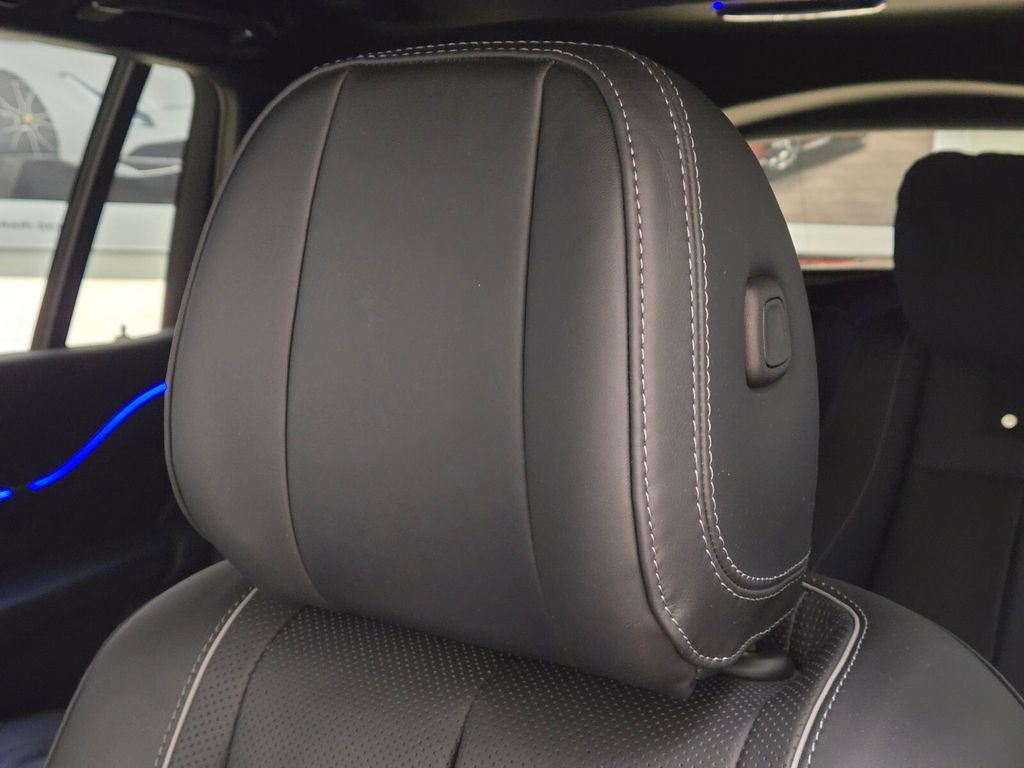 Used 2021 Mercedes-Benz Maybach GLS 600 4MATIC image 34