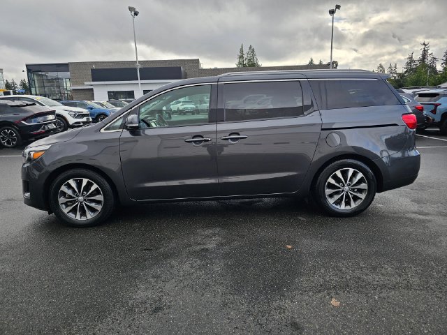 Used 2018 Kia Sedona SX FWD image 2