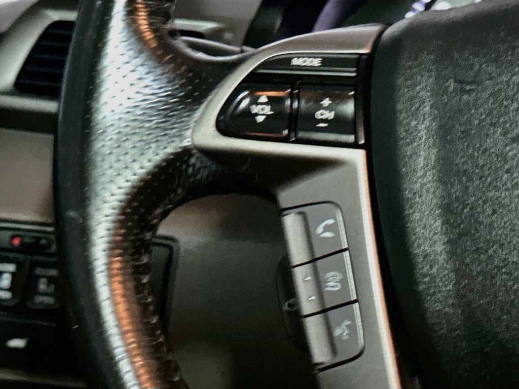 Used 2016 Honda Odyssey EX-L image 32