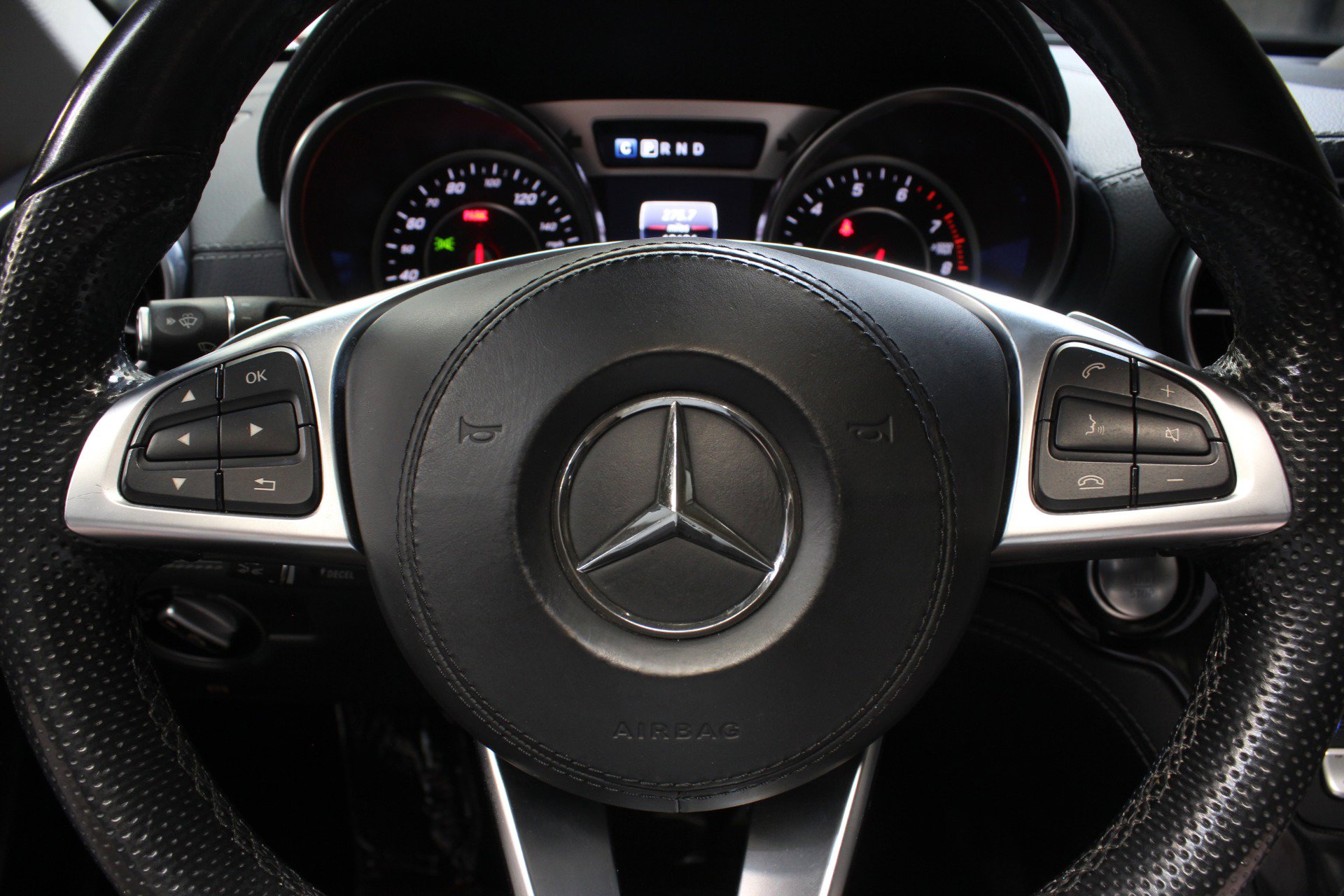Used 2020 Mercedes-Benz SL 450 image 64