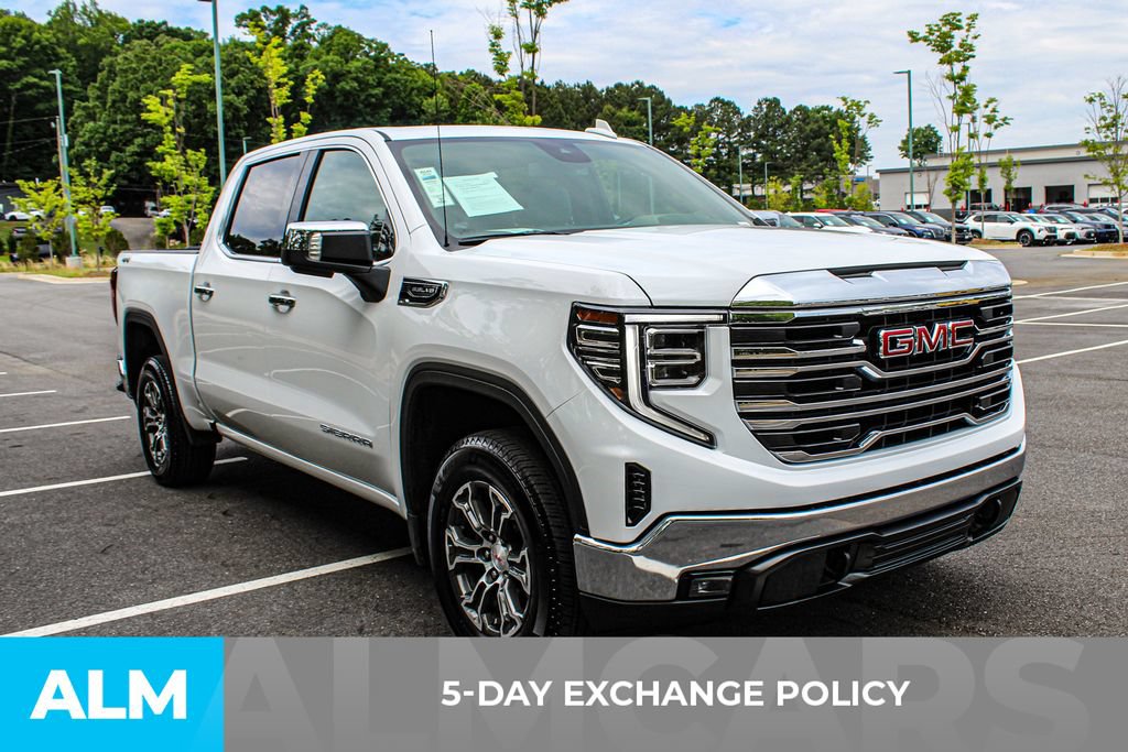 Used 2026 GMC Sierra 1500 SLT AWD/4WD image 3