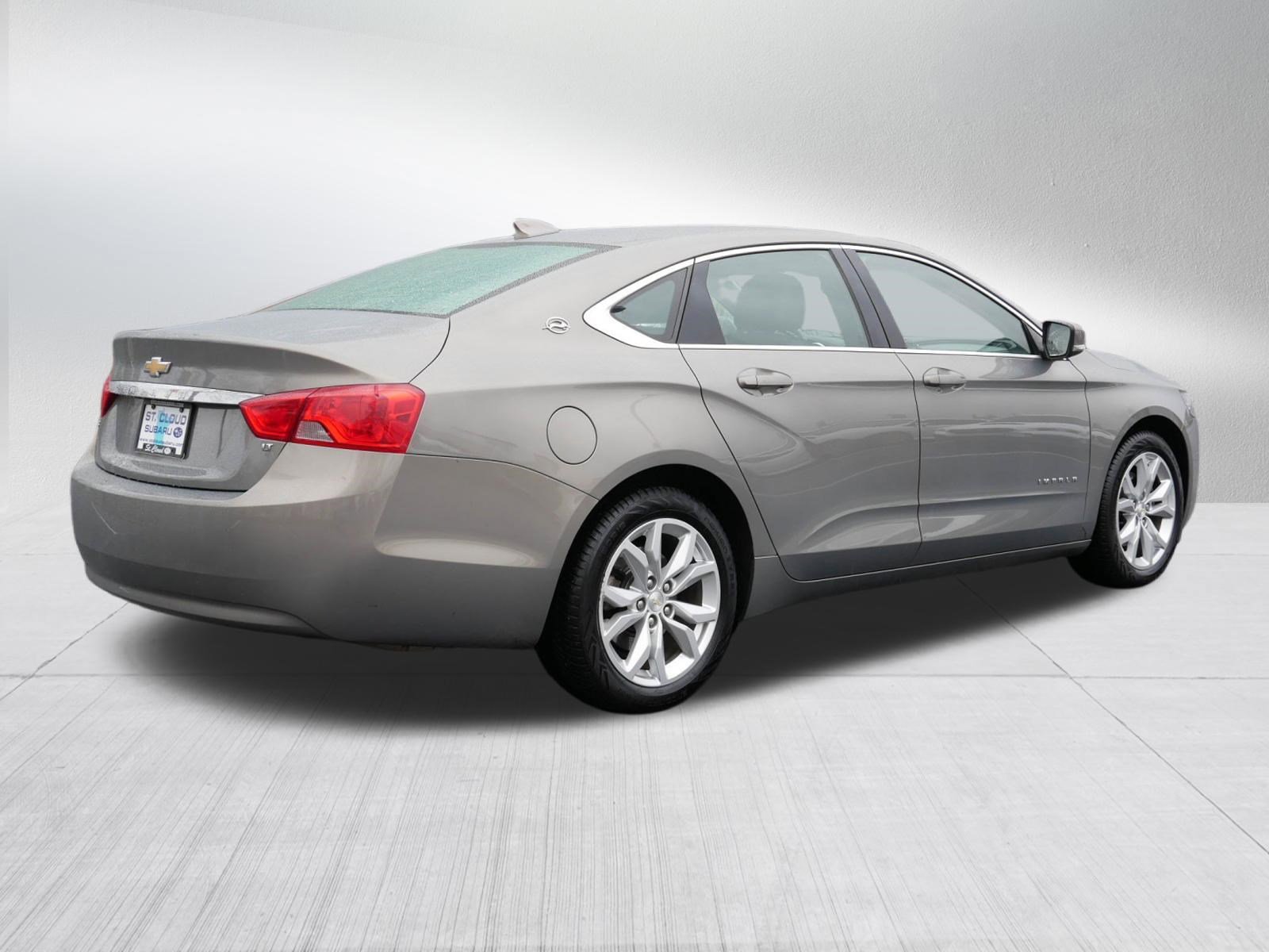 Used 2017 Chevrolet Impala LT FWD image 7